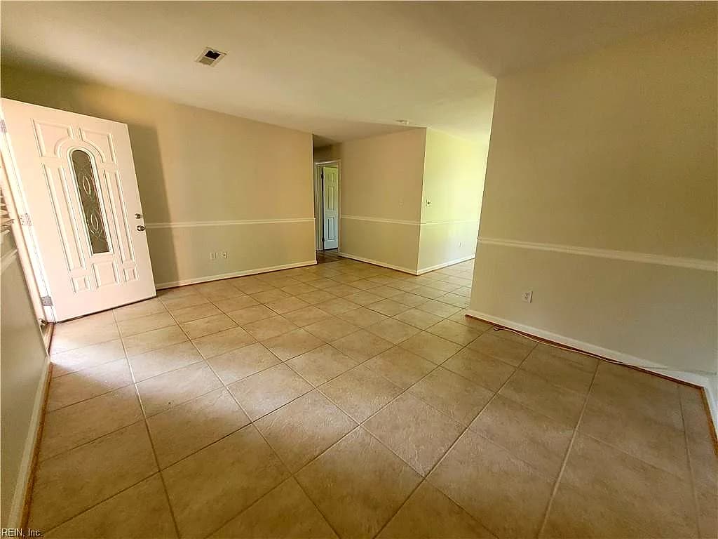 2237 Maple ST, VIRGINIA BEACH VA 23451 - Photo 4
