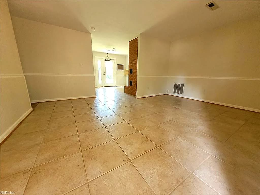 2237 Maple ST, VIRGINIA BEACH VA 23451 - Photo 5