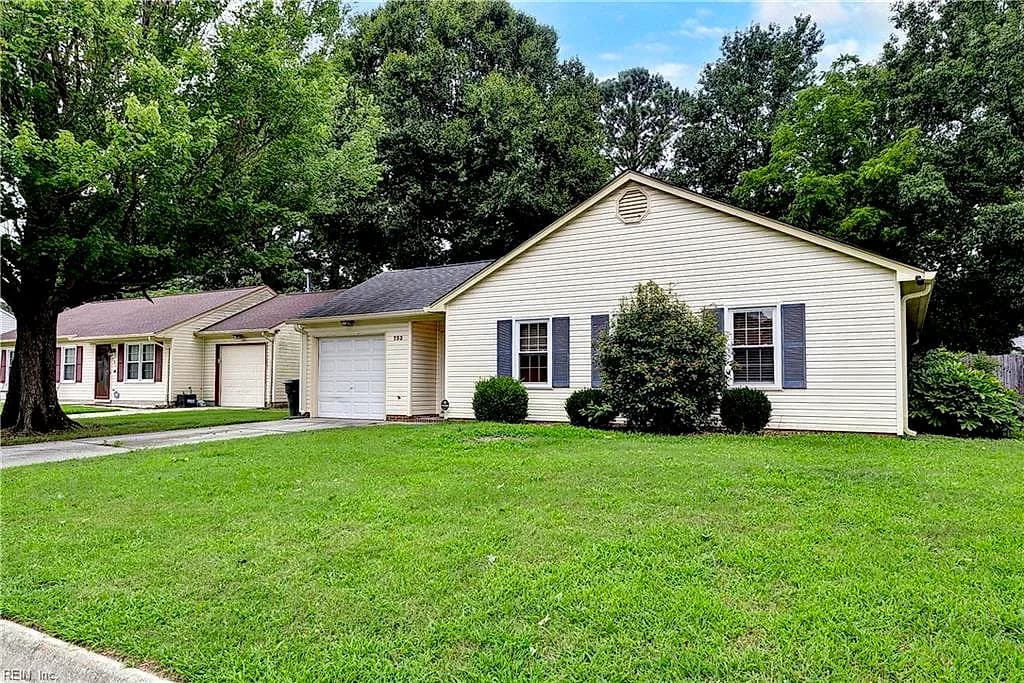 733 Gunby RD, NEWPORT NEWS VA 23601 - Photo 3