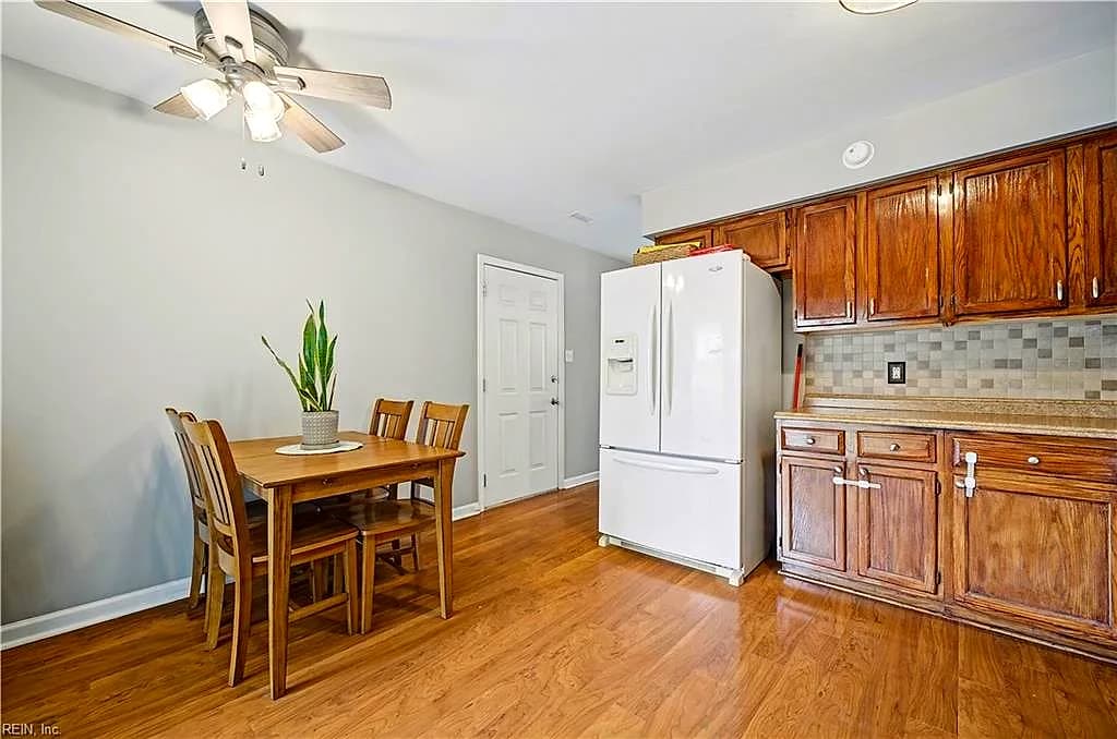 445 Glenrock RD, NORFOLK VA 23502 thumb 8
