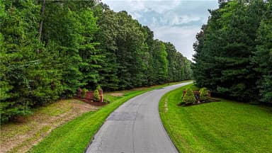1194 Lawnes Neck DR, SMITHFIELD VA 23430 thumb 6