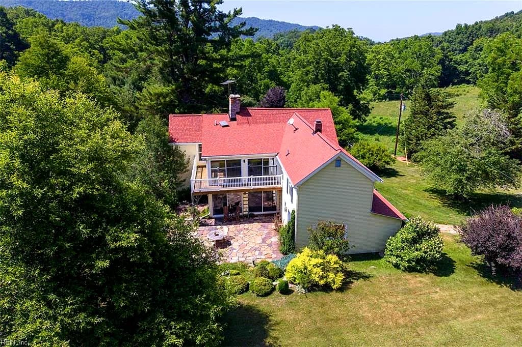 531 Lowland Farm RD, HOT SPRINGS VA 24445 - Photo 3