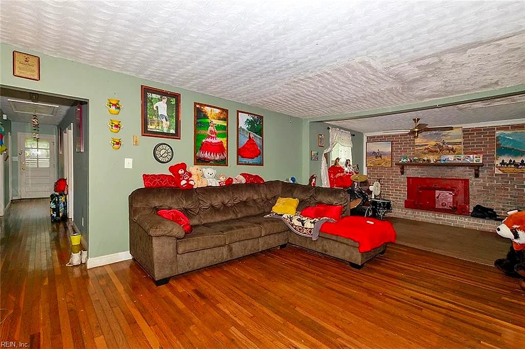 9072 Guinea RD, HAYES VA 23072 thumb 8
