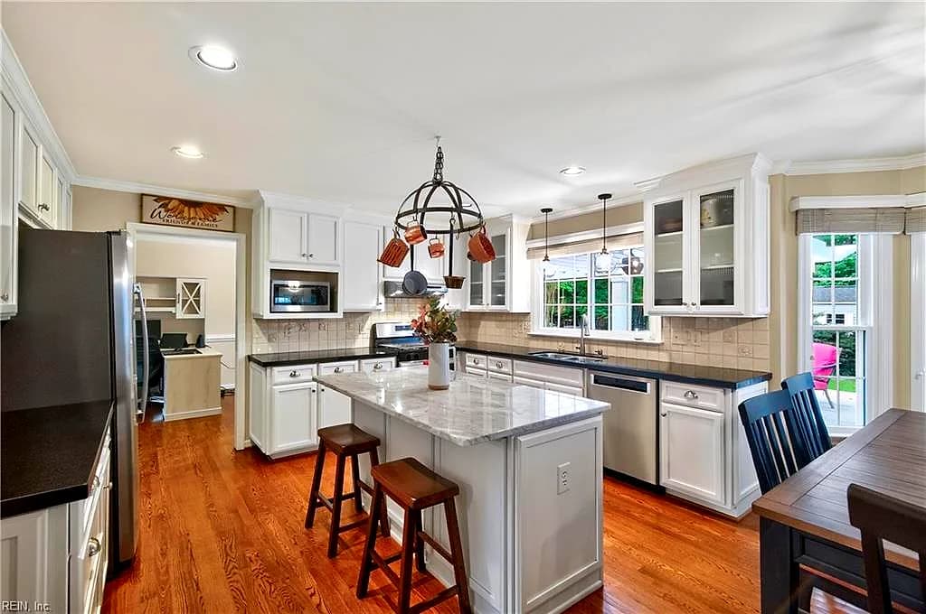 407 Willards WAY, YORKTOWN VA 23693 thumb 6
