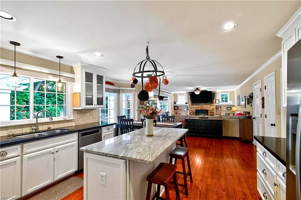 407 Willards WAY, YORKTOWN VA 23693 thumb 7