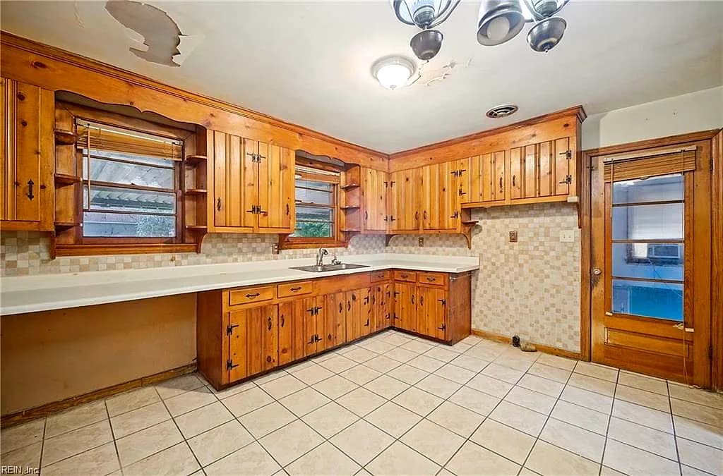 3626 Wedgefield AVE, NORFOLK VA 23502 thumb 11