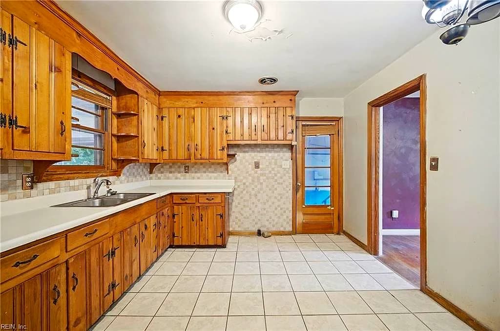 3626 Wedgefield AVE, NORFOLK VA 23502 thumb 9