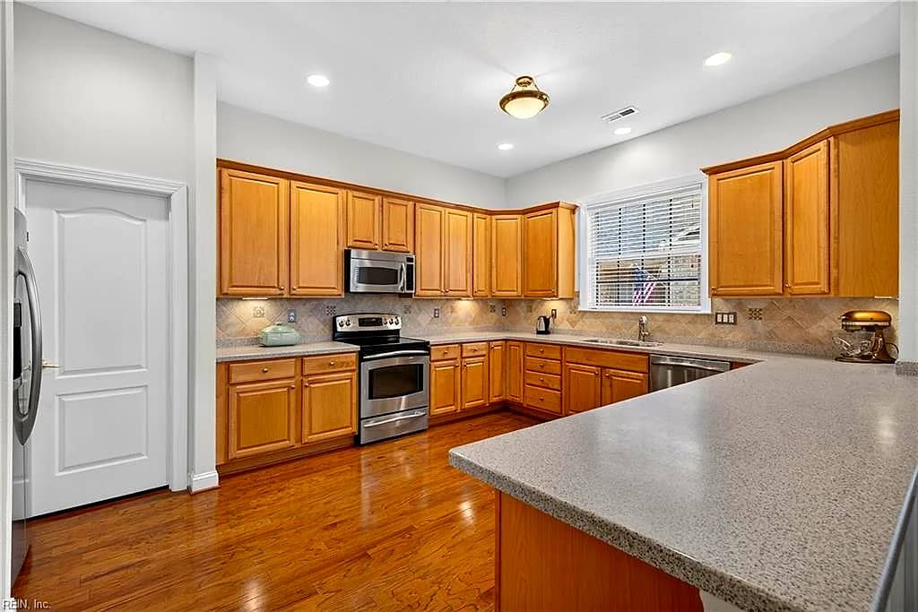 2813 Energy DR, VIRGINIA BEACH VA 23456 thumb 8