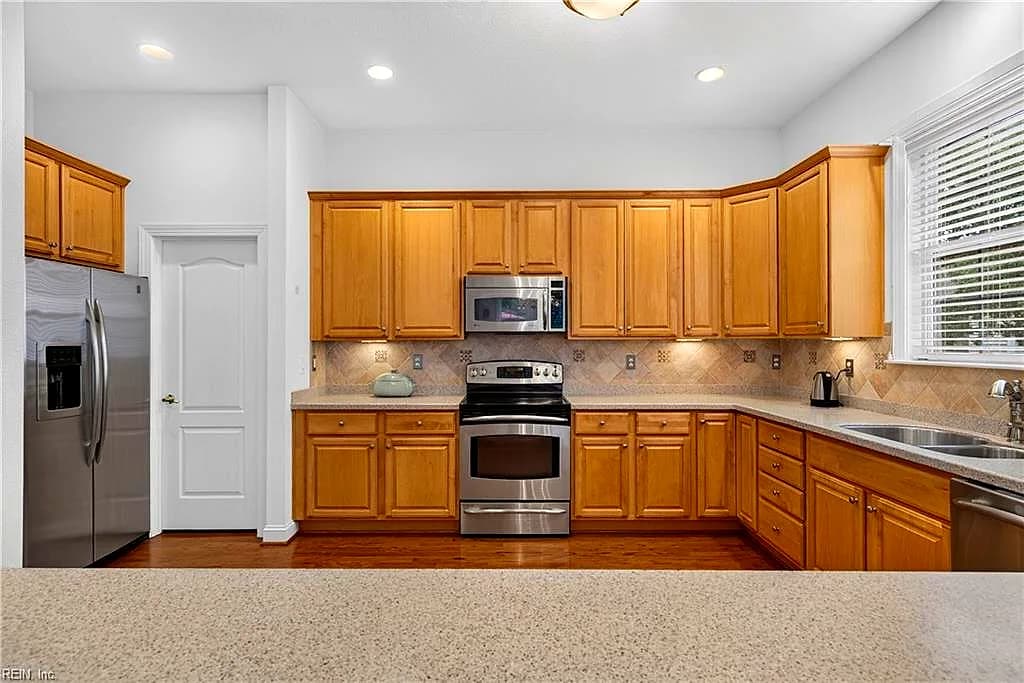 2813 Energy DR, VIRGINIA BEACH VA 23456 thumb 9