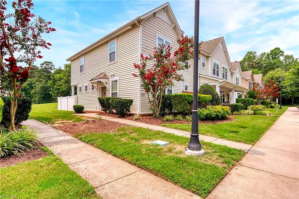 3215 Kenton CT, TOANO VA 23168 - Photo 4