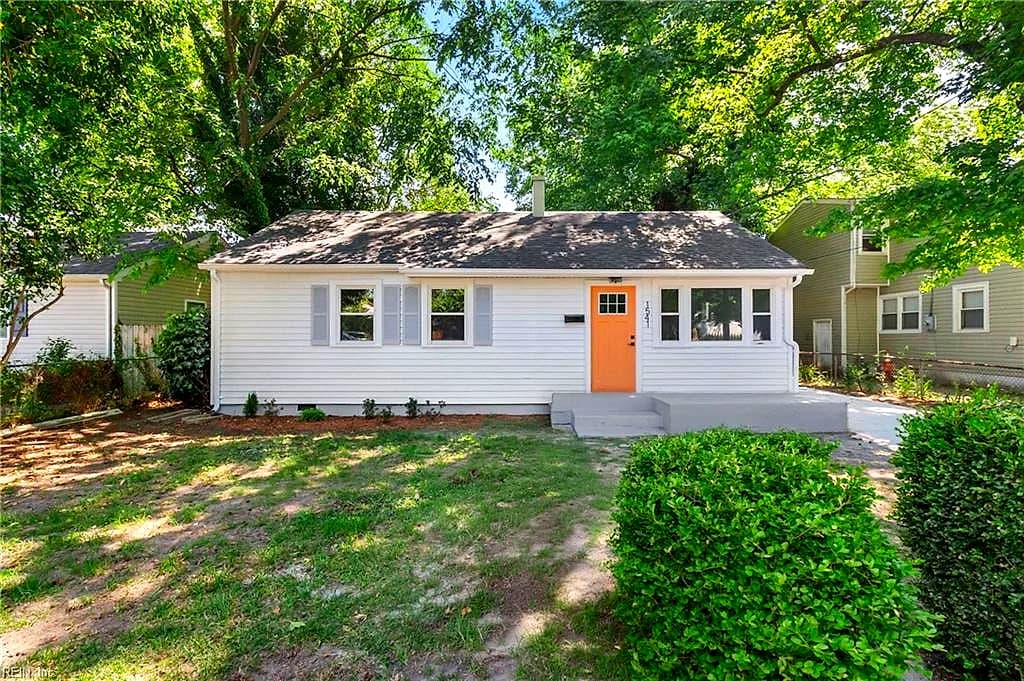 1541 Virgilina AVE, NORFOLK VA 23503 - Photo 3