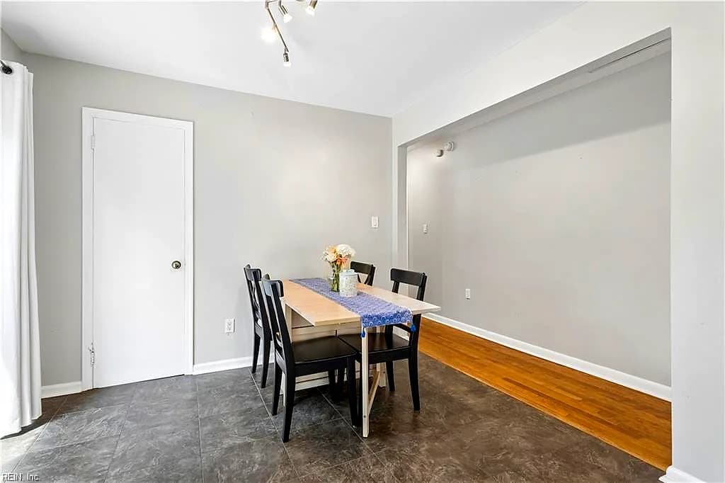 102 Temple ST, HAMPTON VA 23664 thumb 11