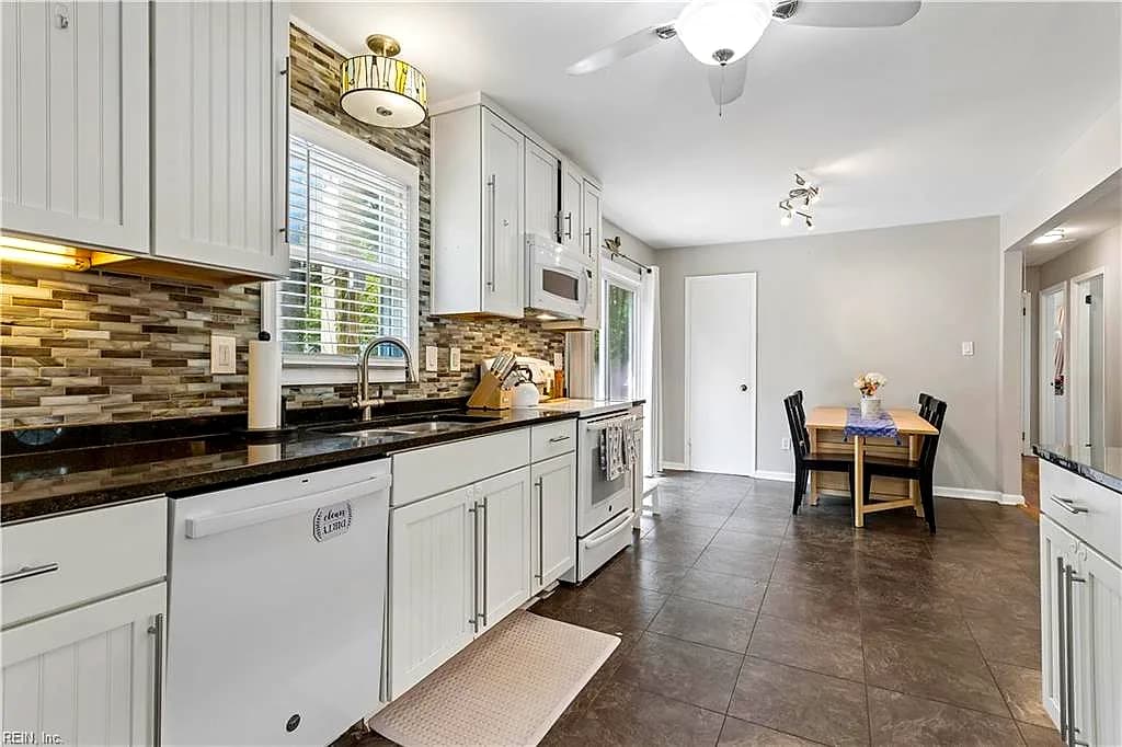 102 Temple ST, HAMPTON VA 23664 thumb 8