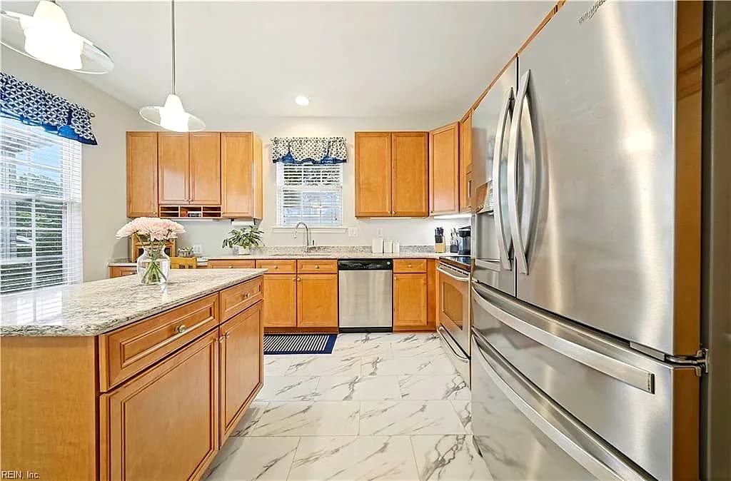 1472 Otterbourne CIR, CHESAPEAKE VA 23320 thumb 11