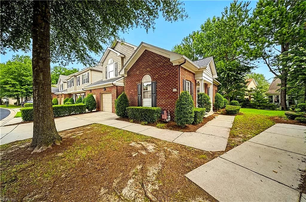 1472 Otterbourne CIR, CHESAPEAKE VA 23320 thumb 8