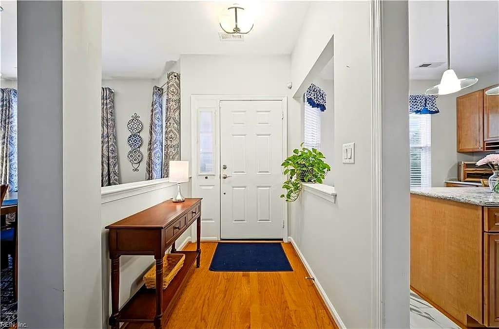 1472 Otterbourne CIR, CHESAPEAKE VA 23320 thumb 9