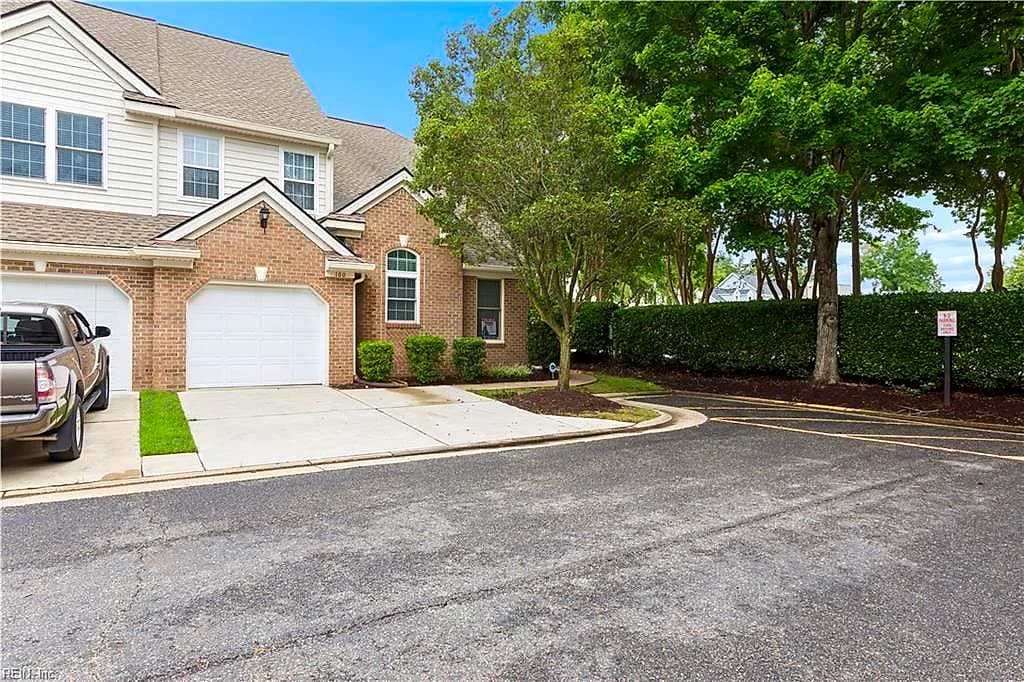 100 Bluff Terrace NONE, NEWPORT NEWS VA 23602 - Main photo