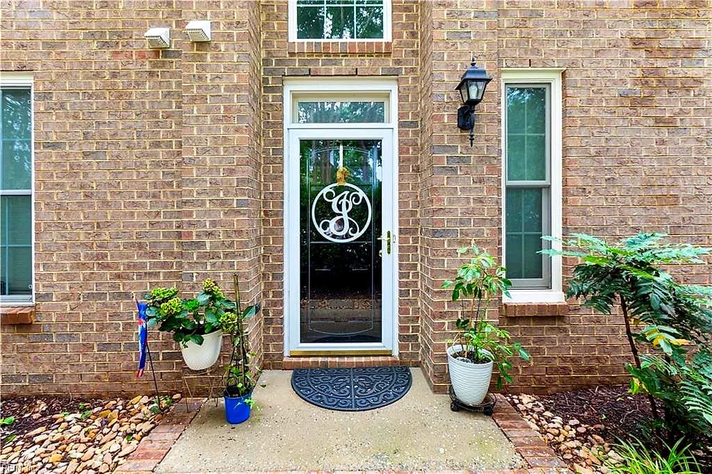 100 Bluff Terrace NONE, NEWPORT NEWS VA 23602 - Photo 4