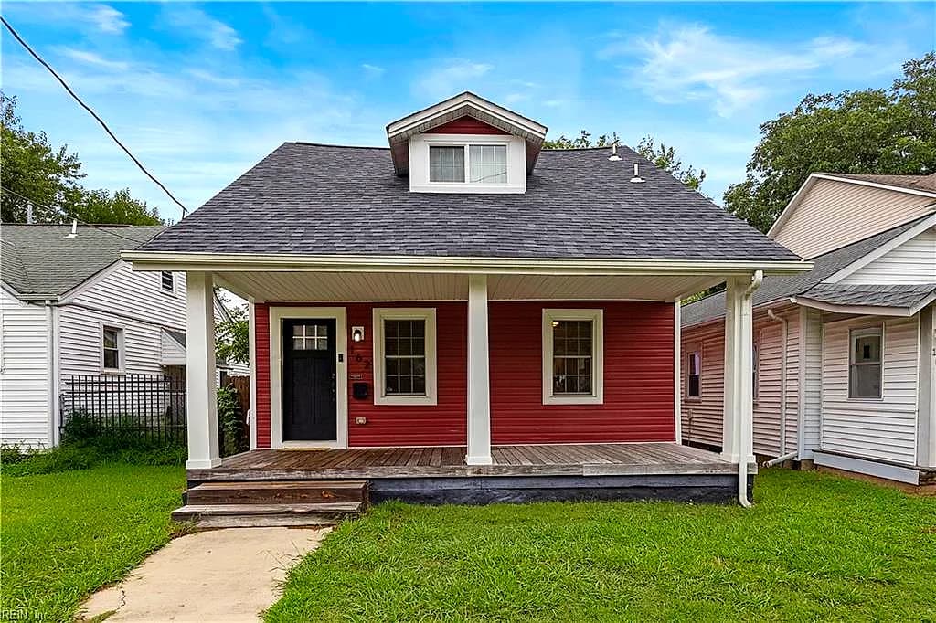 162 W Seaview AVE, NORFOLK VA 23503 - Main photo