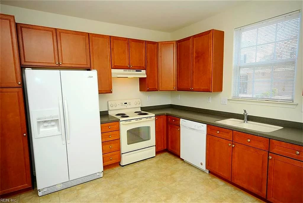 1101 Tenbury PL, VIRGINIA BEACH VA 23455 thumb 8