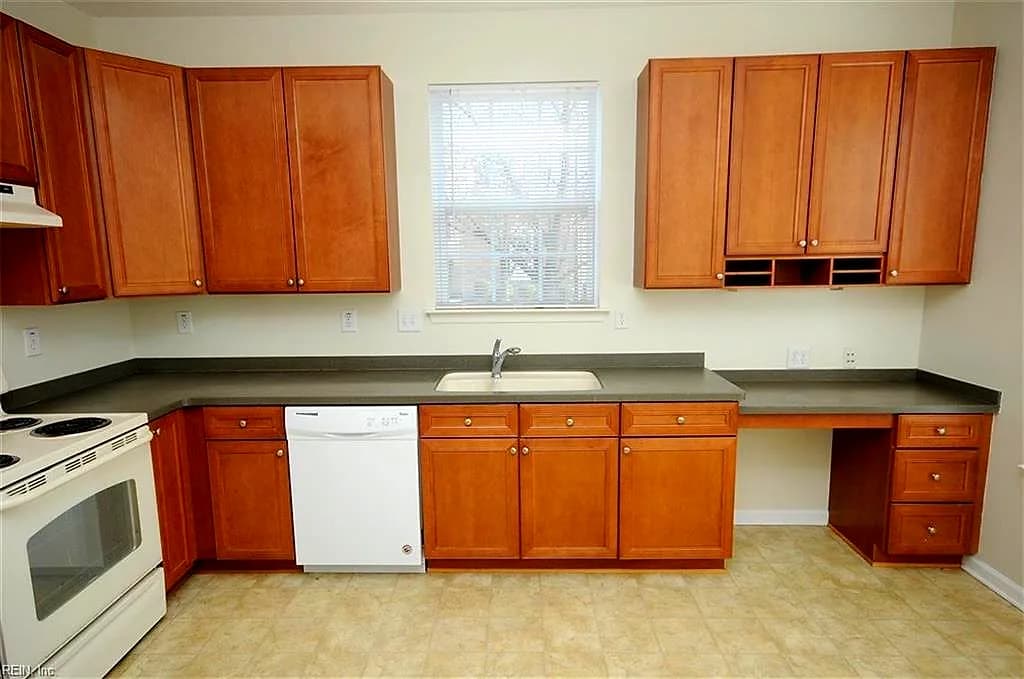 1101 Tenbury PL, VIRGINIA BEACH VA 23455 thumb 9