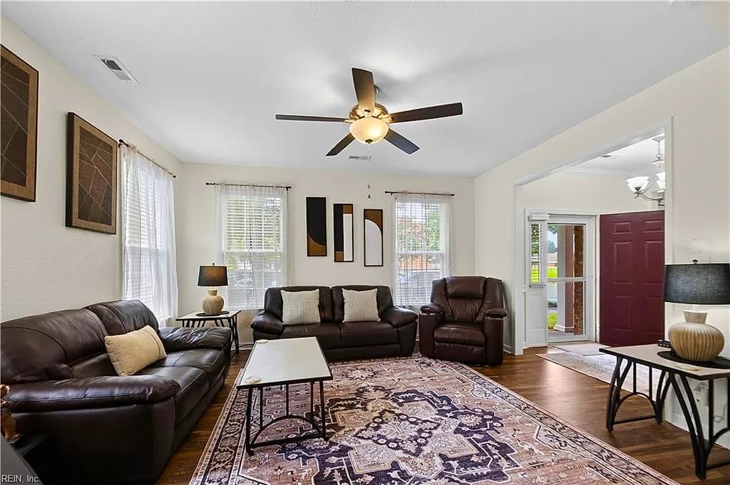1115 Warrington BLVD, CHESAPEAKE VA 23320 - Photo 5