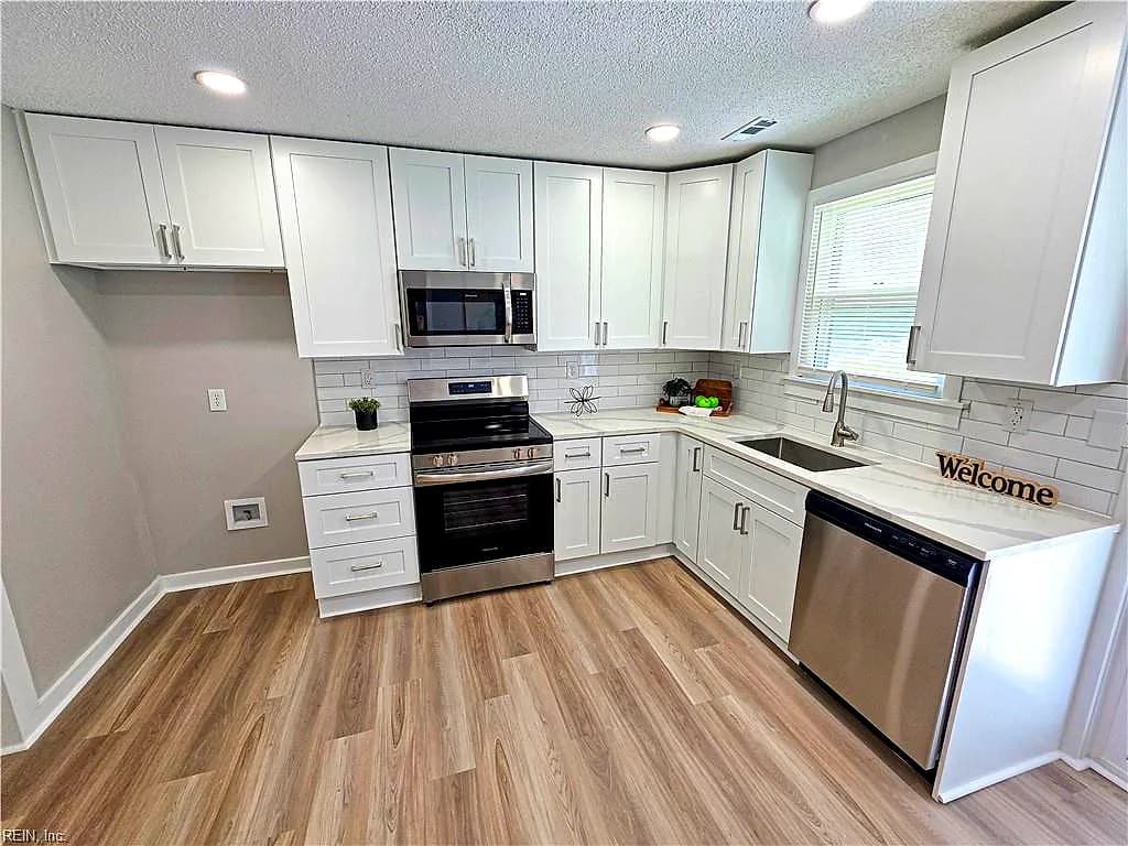 167 Launch Landing RD, MOYOCK NC 27958 - Photo 3