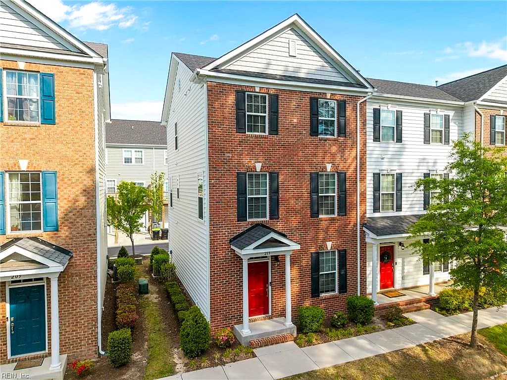 213 Runnel ST, HAMPTON VA 23666 - Photo 3