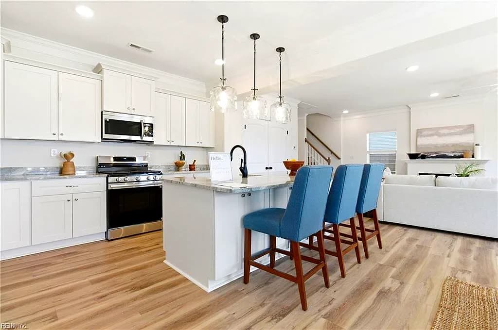 3017 Pretty Lake AVE, NORFOLK VA 23518 thumb 11