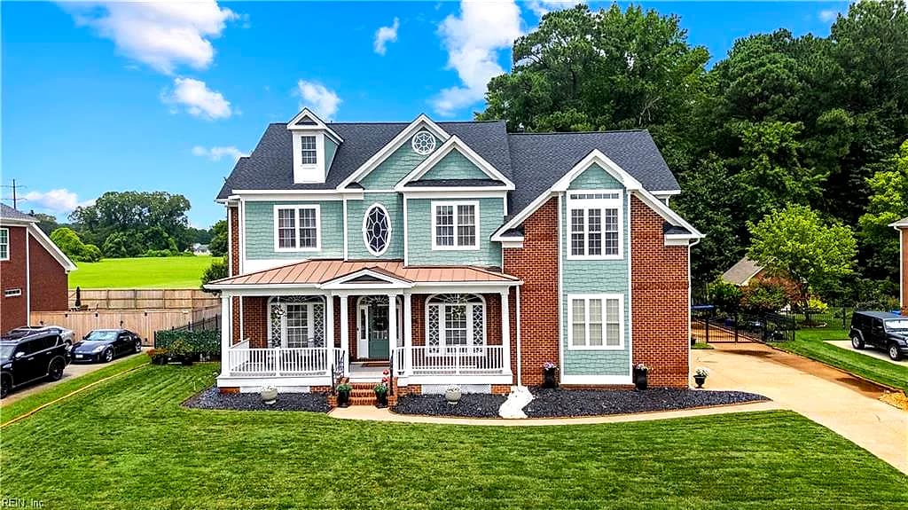 821 Redleafe CIR, CHESAPEAKE VA 23320 - Main photo