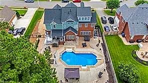 821 Redleafe CIR, CHESAPEAKE VA 23320 - Photo 4