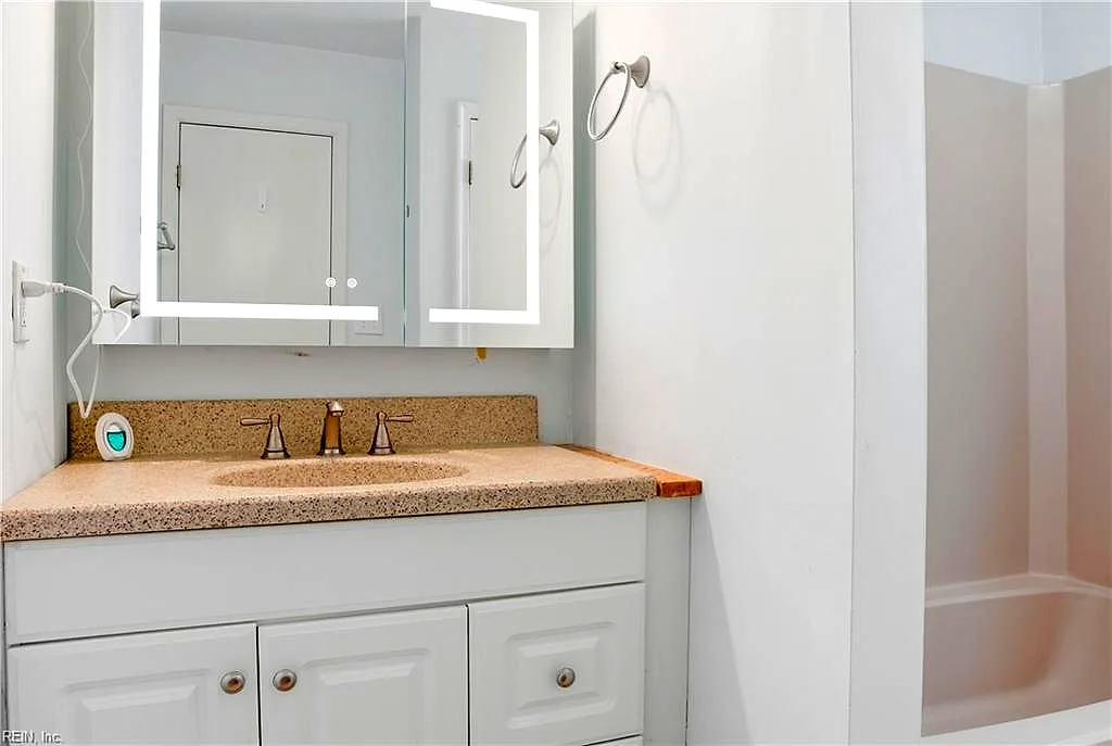 910 E Ocean View AVE #5, NORFOLK VA 23503 thumb 12