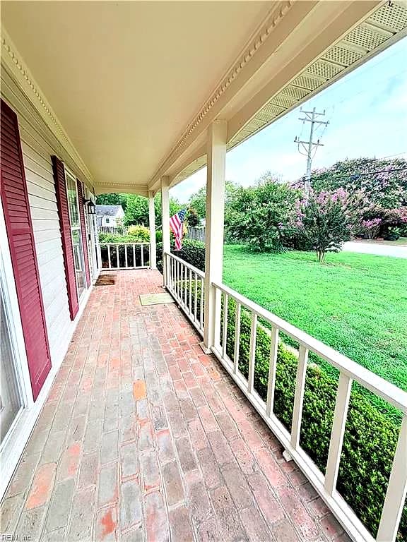 14 Browns Neck RD, POQUOSON VA 23662 - Photo 5