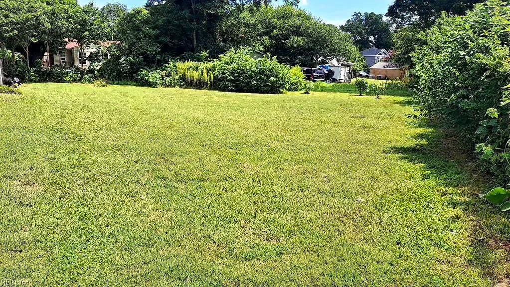 9000 Spring ST, HAMPTON VA 23669 - Photo 4
