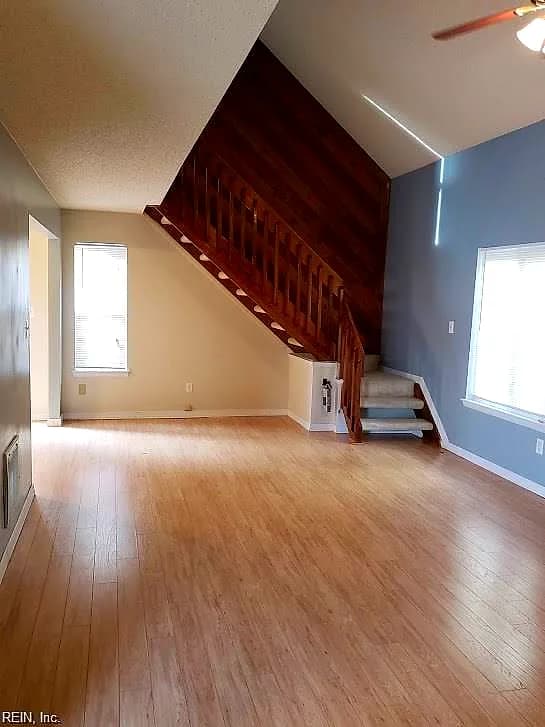 877 Carew RD, VIRGINIA BEACH VA 23462 - Photo 4