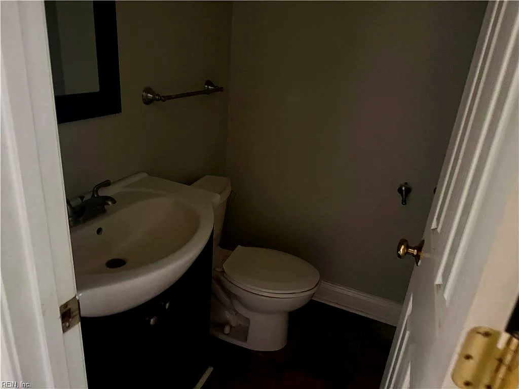 2323 Herring Ditch RD, CHESAPEAKE VA 23323 thumb 9