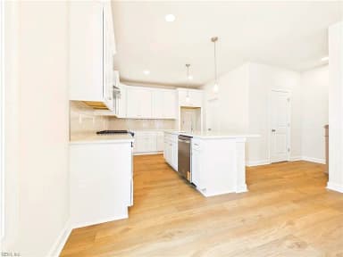 608 14th Street ST #A, VIRGINIA BEACH VA 23451 thumb 10