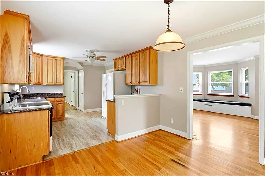 1307 Creamer RD, NORFOLK VA 23503 thumb 12