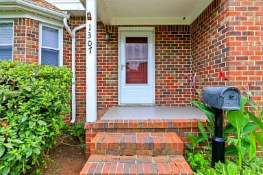1307 Creamer RD, NORFOLK VA 23503 thumb 6