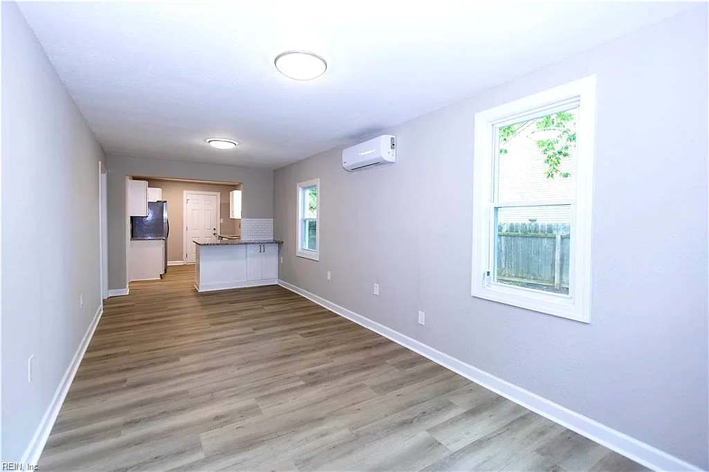 345 Tabbs LN, NEWPORT NEWS VA 23602 thumb 9