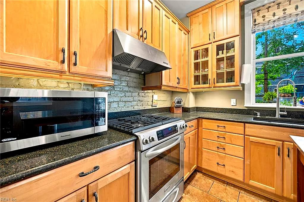 622 Redgate AVE, NORFOLK VA 23507 thumb 8