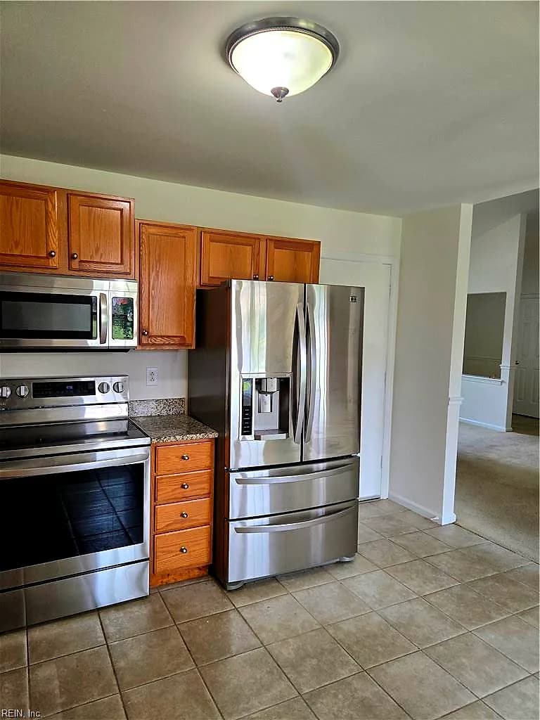 109 Hillside AVE, SUFFOLK VA 23434 - Photo 4