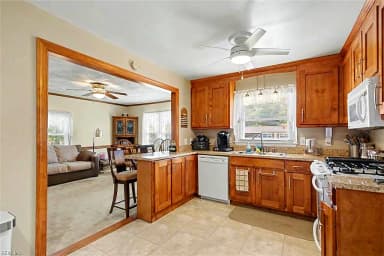108 Bowen DR, HAMPTON VA 23666 thumb 10