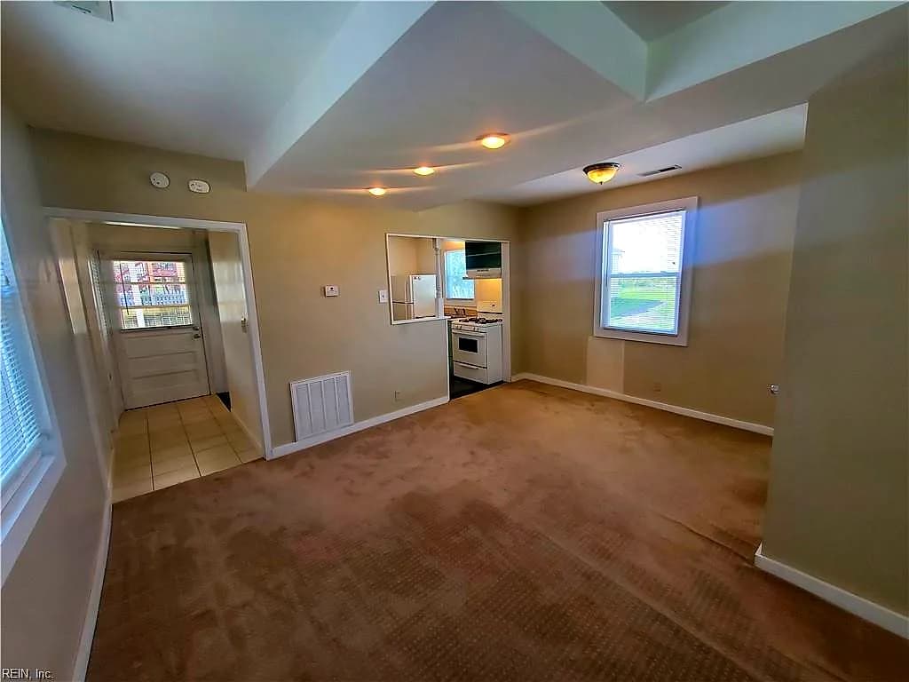 9719 13TH VIEW ST, NORFOLK VA 23503 - Photo 5