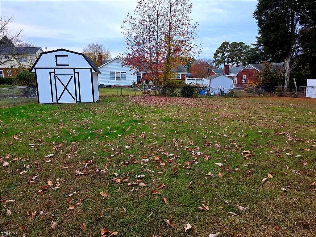 202 Ward DR, HAMPTON VA 23669 - Photo 3
