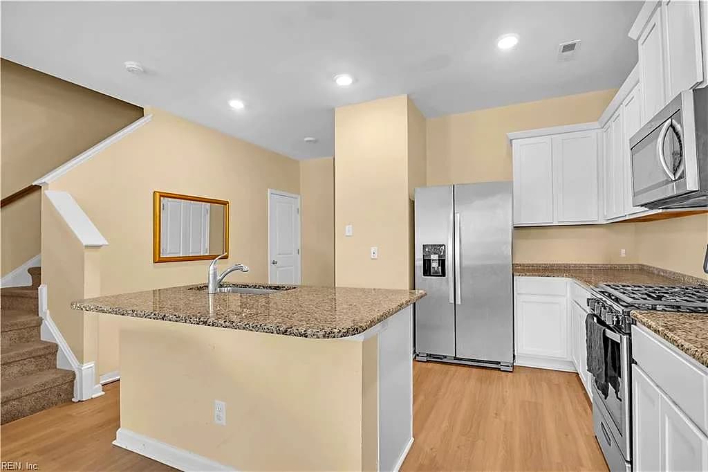 1611 Independence BLVD, NEWPORT NEWS VA 23608 thumb 8