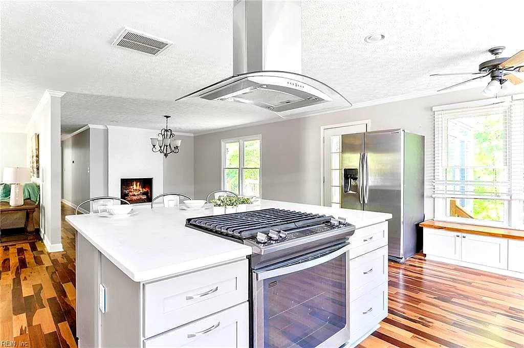 111 Millers Cove RD, NEWPORT NEWS VA 23602 thumb 6