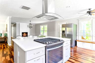 111 Millers Cove RD, NEWPORT NEWS VA 23602 thumb 6