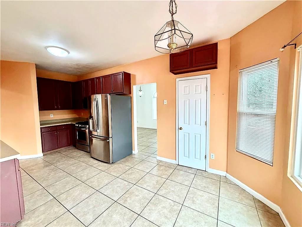 221 Dunn ST, CHESAPEAKE VA 23320 thumb 10