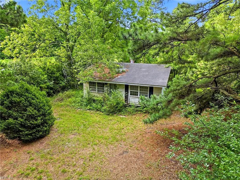 5360 Spady LN, CHERITON VA 23316 - Main photo
